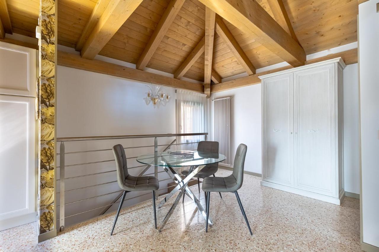 Ca' Cappello Venice Apartment 2 With Canal View מראה חיצוני תמונה